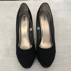 Mossimo platform black suede high heels